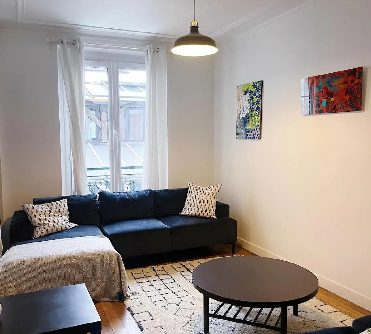 Stylish And Bright Apartment 35M2 Paris 11Eme